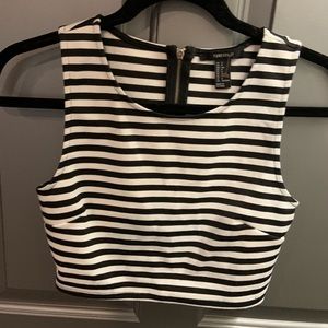 B&W Striped Crop Top